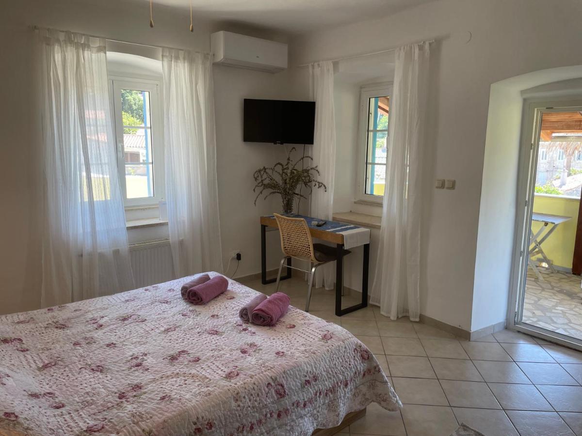 Hotel Pjacal Veli Lošinj Exteriér fotografie